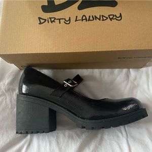 Dirty Laundry “Lita” platform Mary Janes size 10
